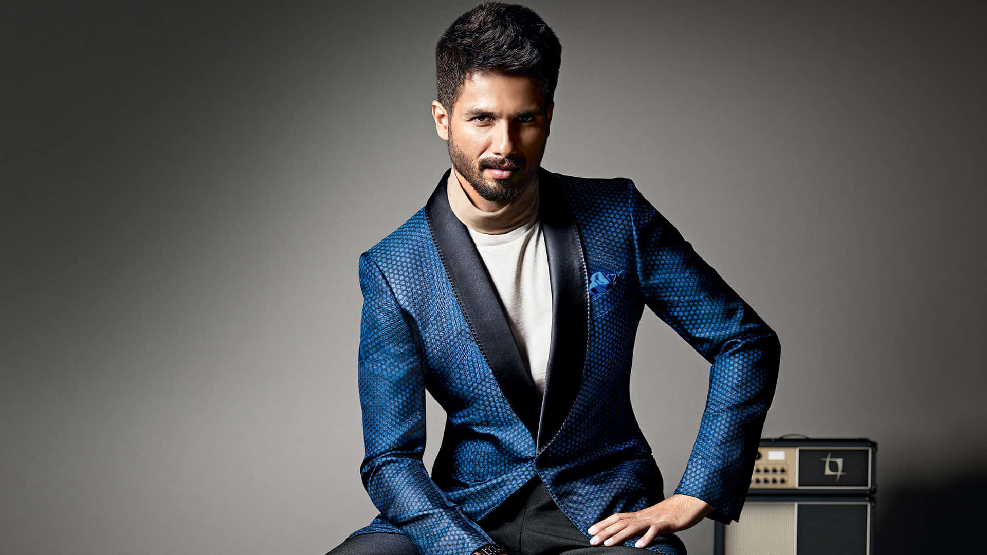 Attractive Indian Guy And Actor Shahid Kapoor Background