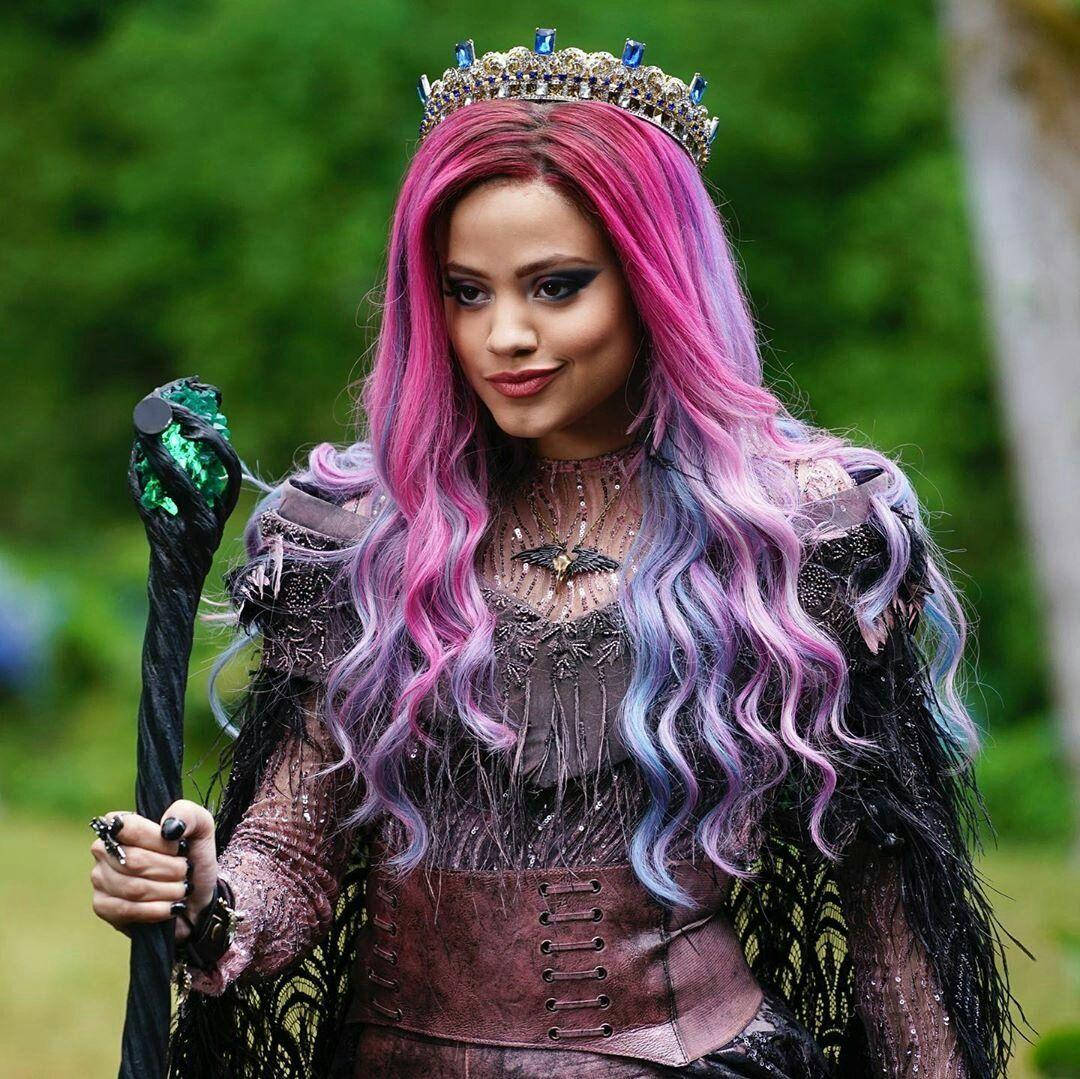 Audrey Disney Descendants Background