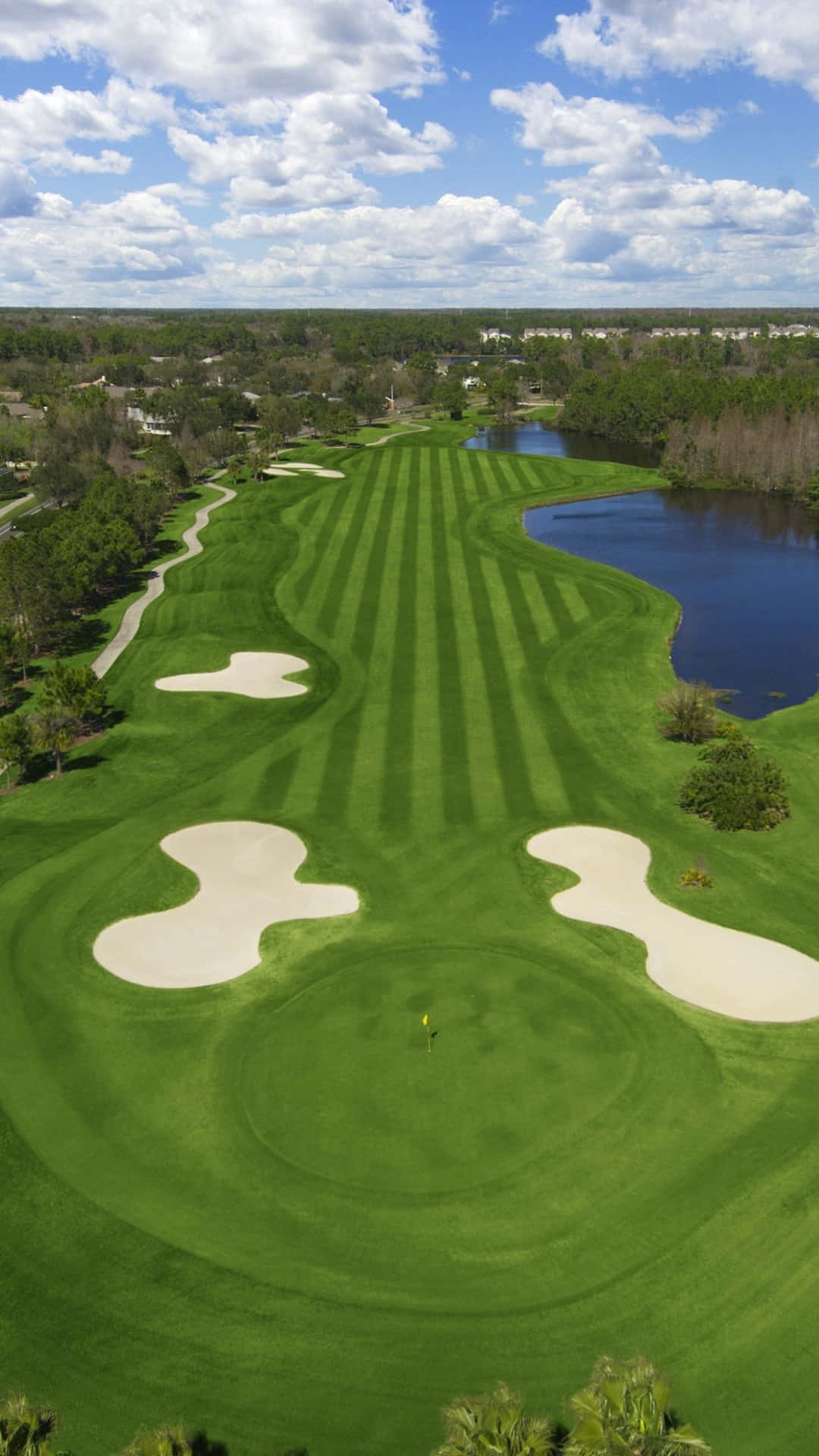 Augusta National Golf Course - The Iconic Home Of The Masters Tournament Background