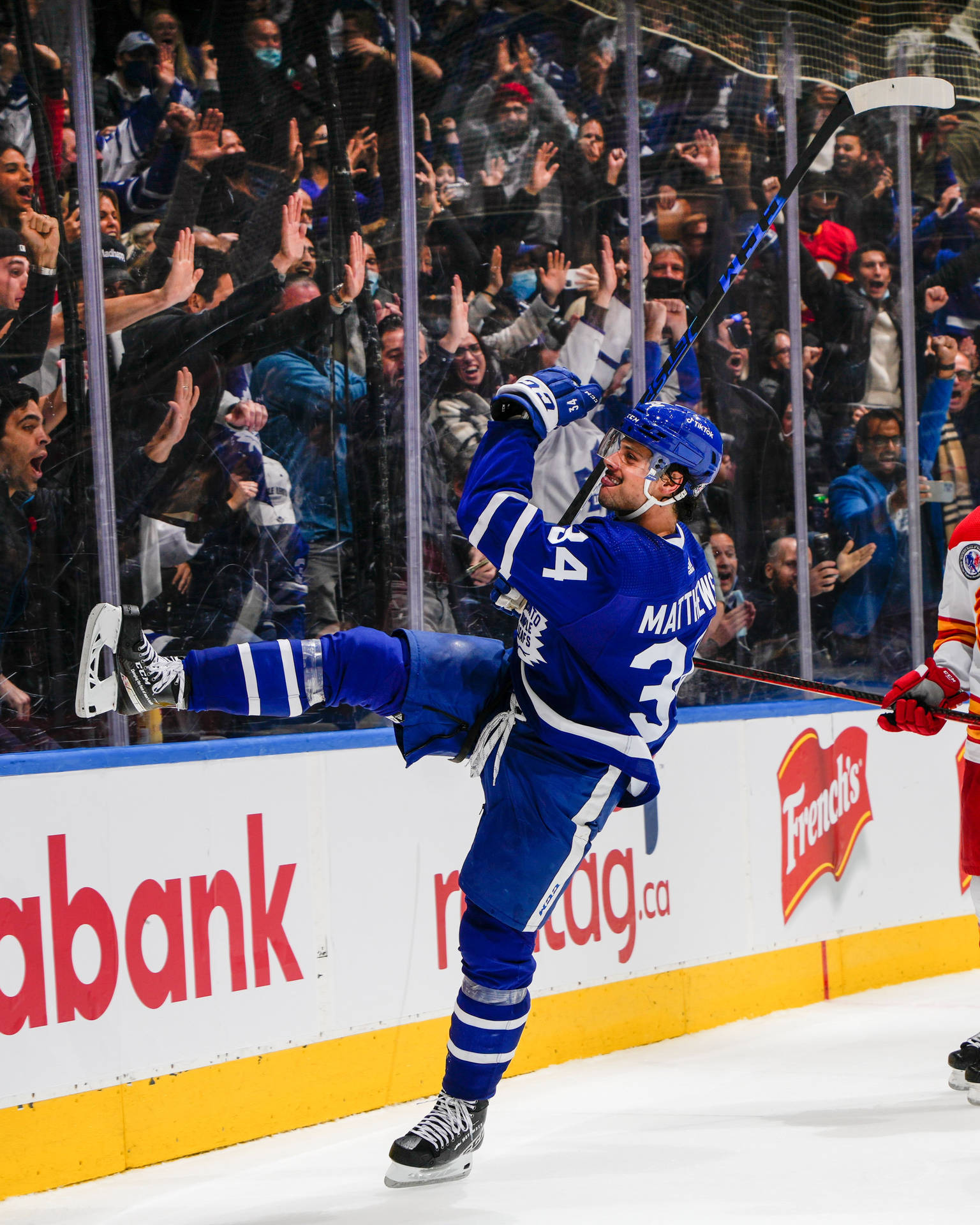 Auston Matthews Greeting Audience Background