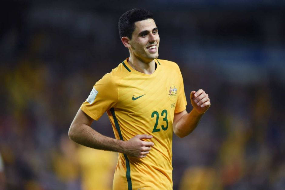 Australia National Football Team Smiling Tom Rogic Background