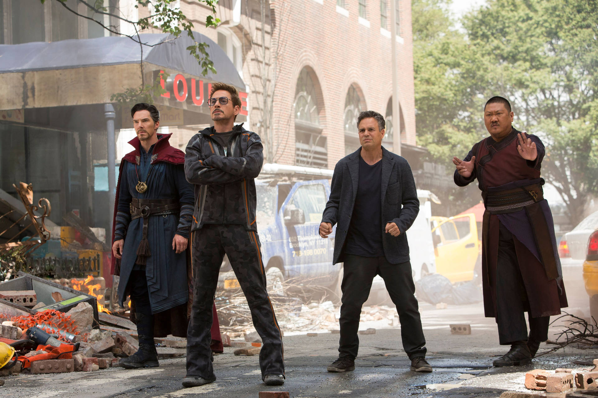 Avengers Infinity War 4k Wrecked Street Background