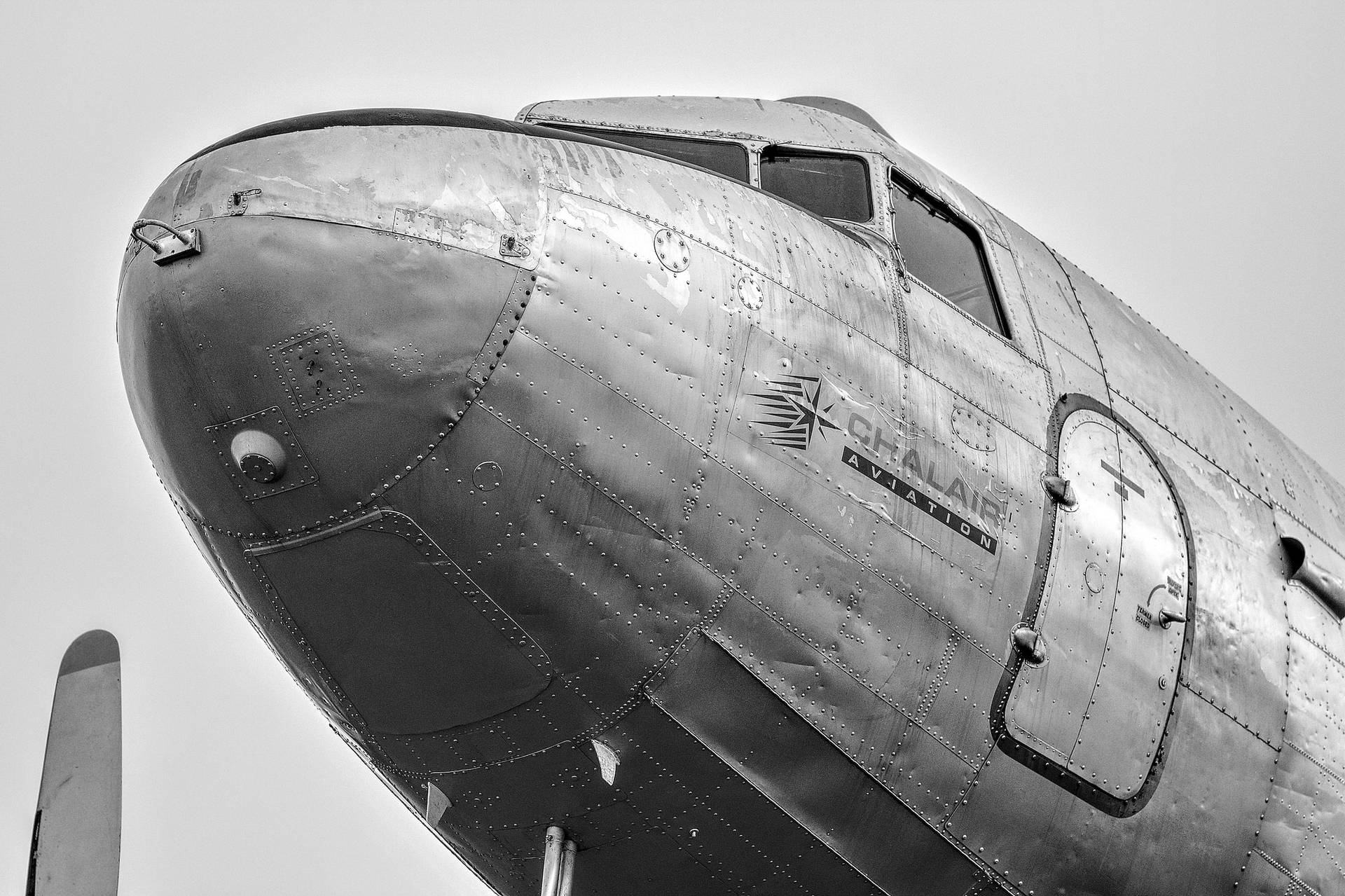 Aviation Vintage Douglas C-47 Skytrain