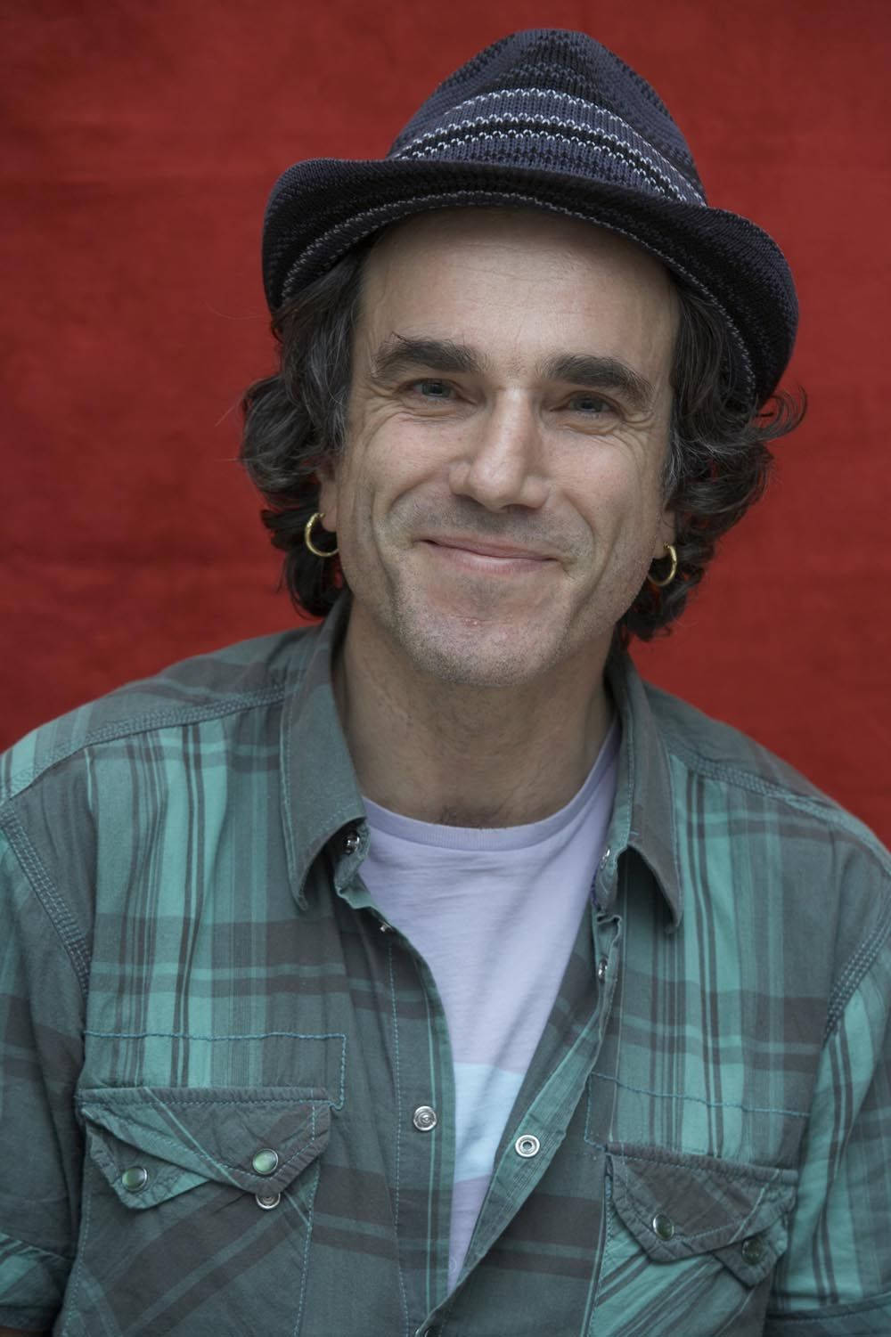 Award-winning Actor Daniel Day-lewis Sporting His Favourite Hat