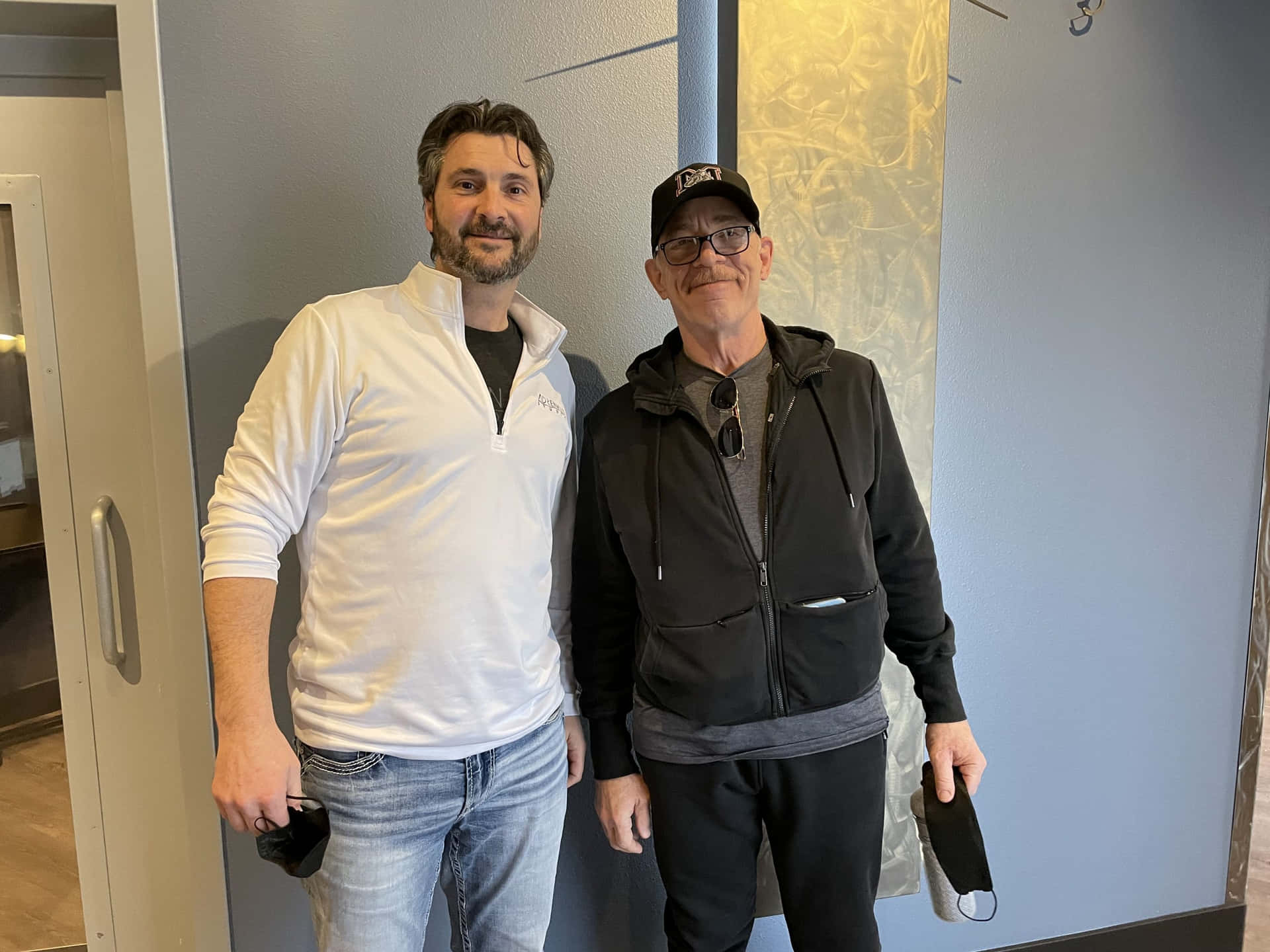 Award-winning Actor J.k. Simmons In A Theatrical Pose Background