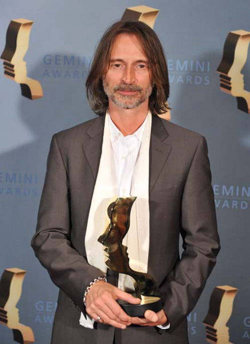 Award Winning Actor Robert Carlyle Background