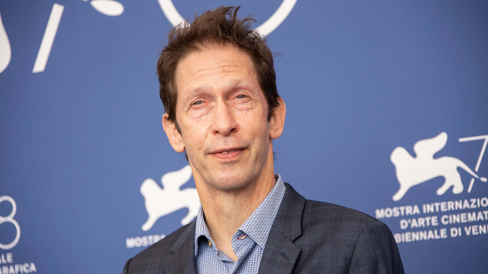 Award-winning Actor Tim Blake Nelson At An Event Background