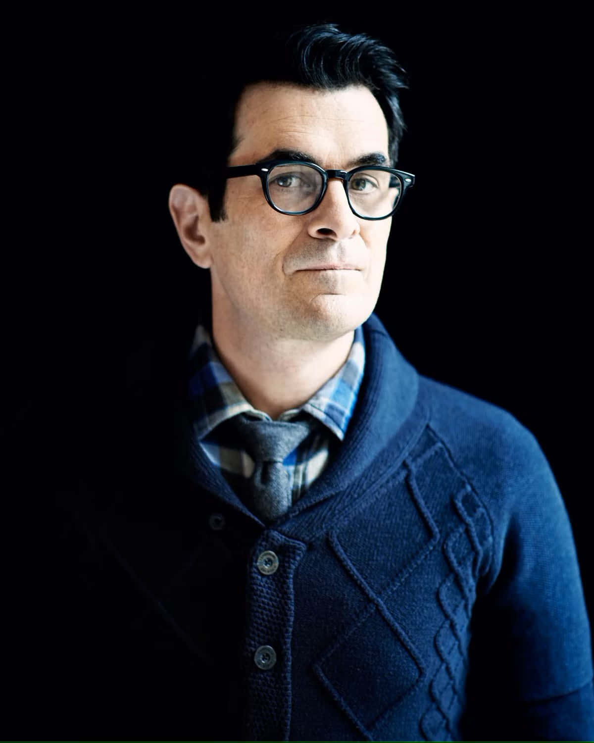 Award-winning Actor Ty Burrell Smiling At A Red Carpet Event Background