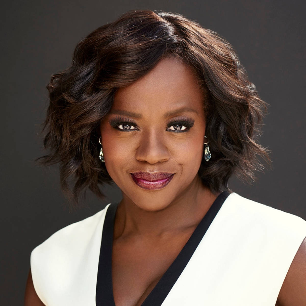 Award Winning Actress Viola Davis Glamour