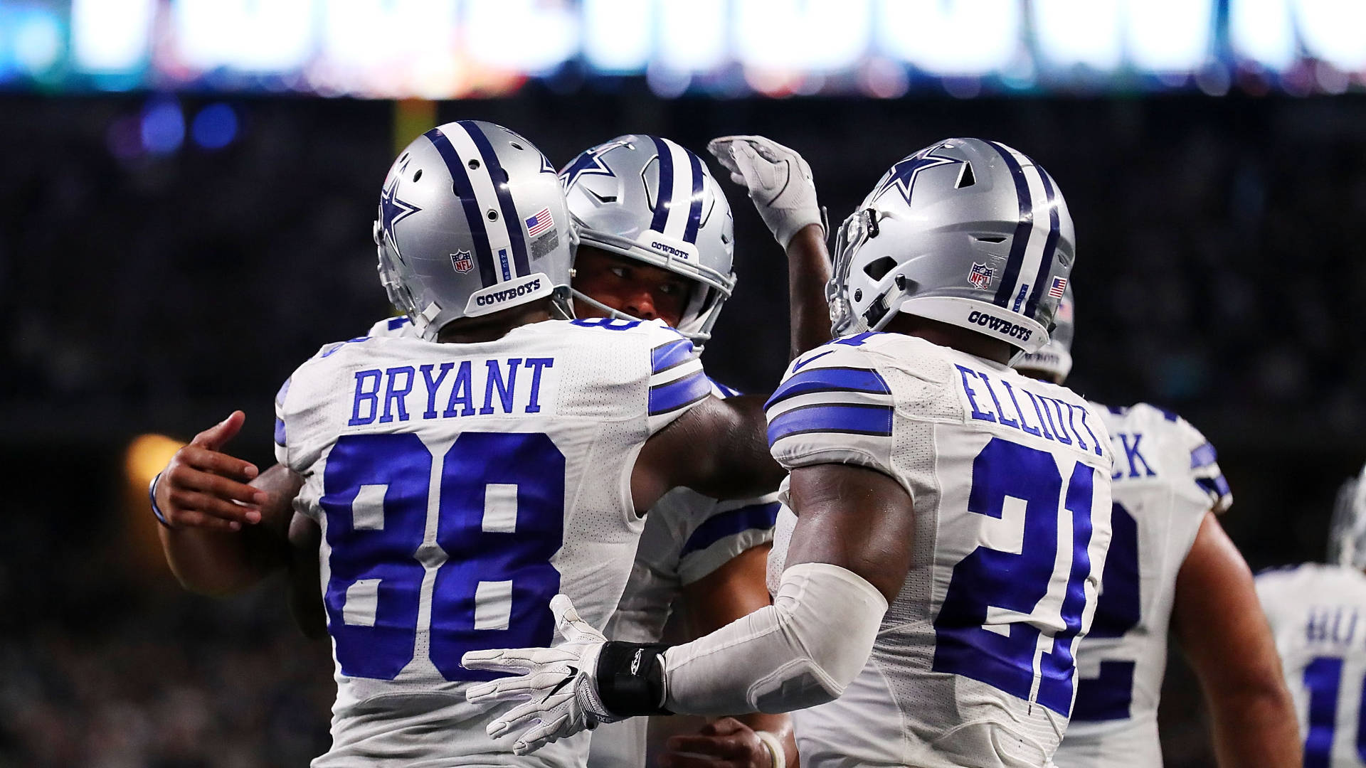 Awesome Dallas Cowboys Patting Each Other