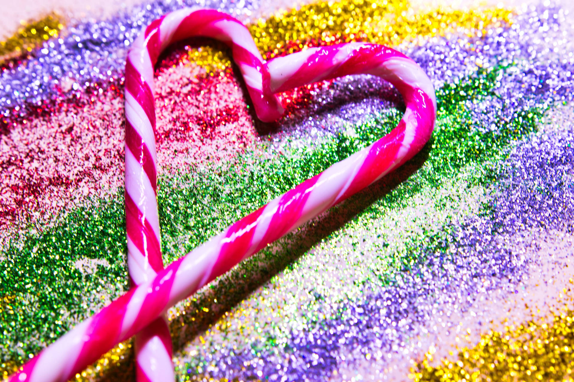 Awesome Heart Shaped Candy Cane Background