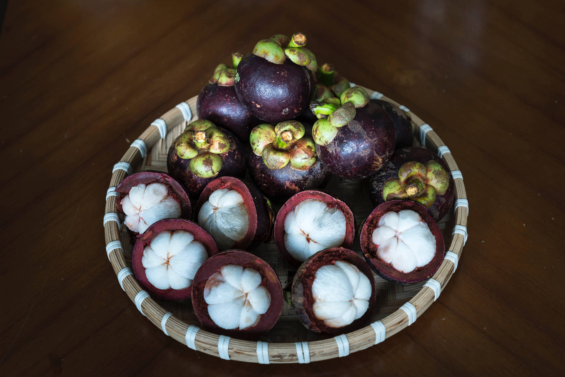 Awesome Mangosteen Native Fruit Basket Background