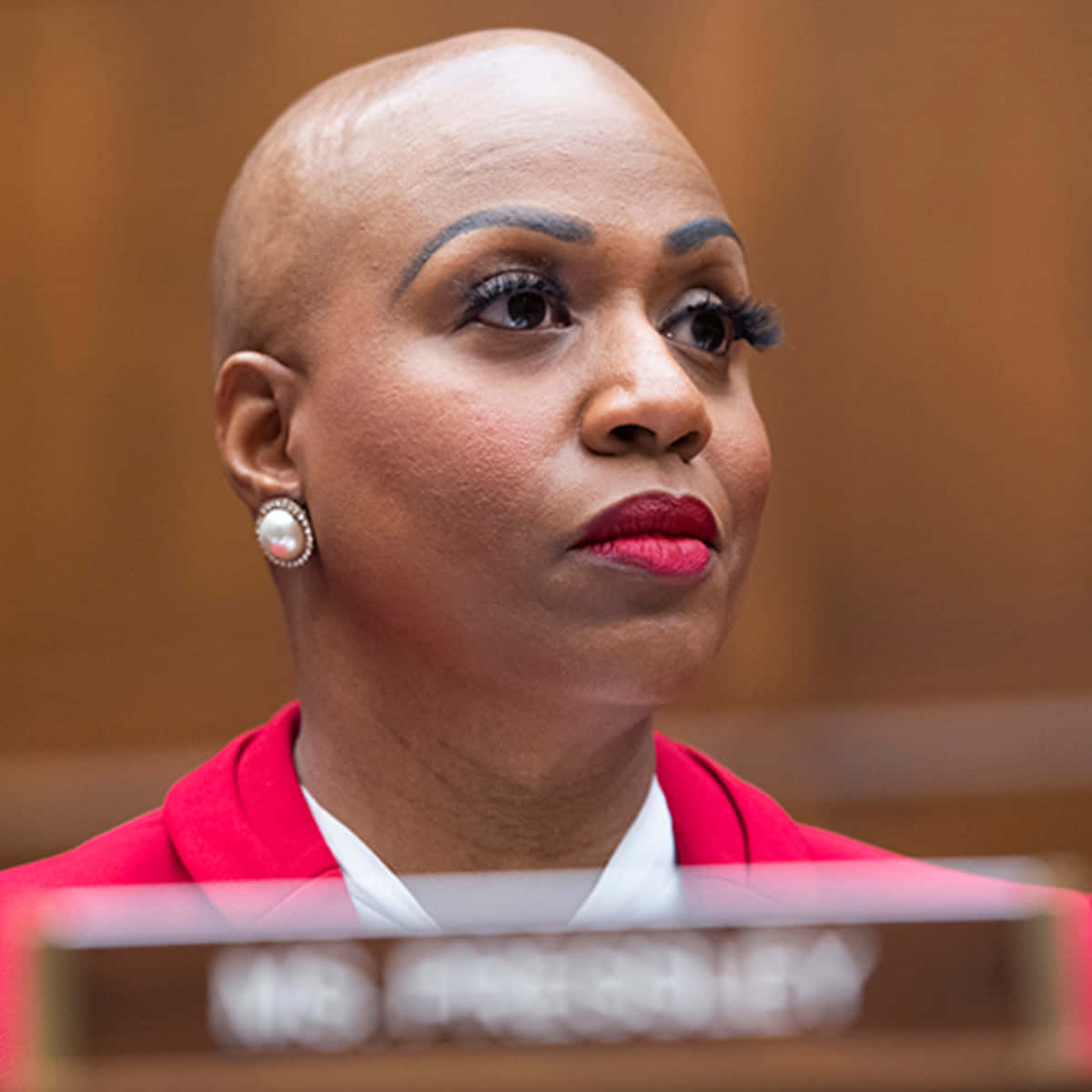 Ayanna Pressley Mobile Lipstick Background