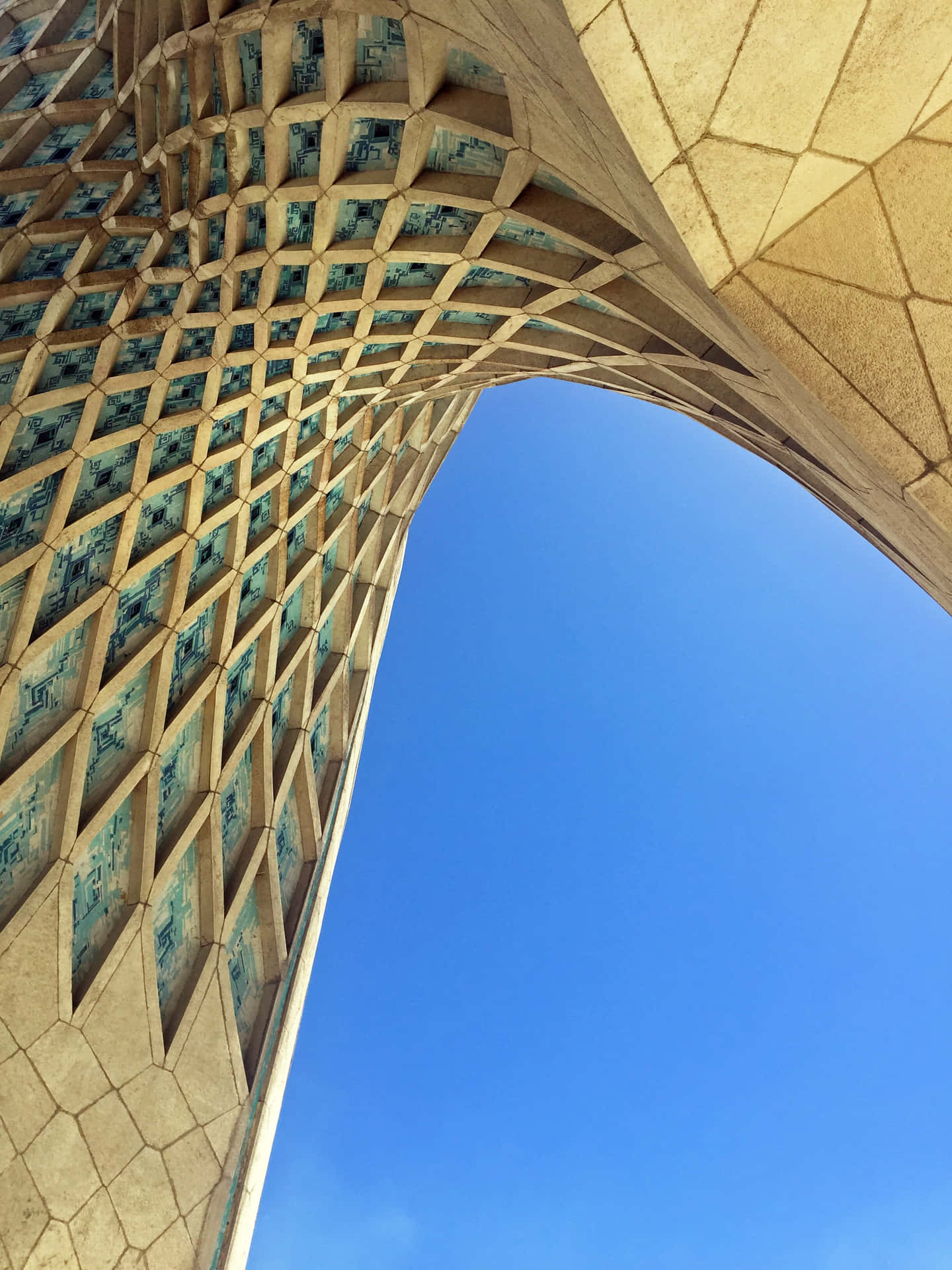 Azadi Tower Clear Sky Phone
