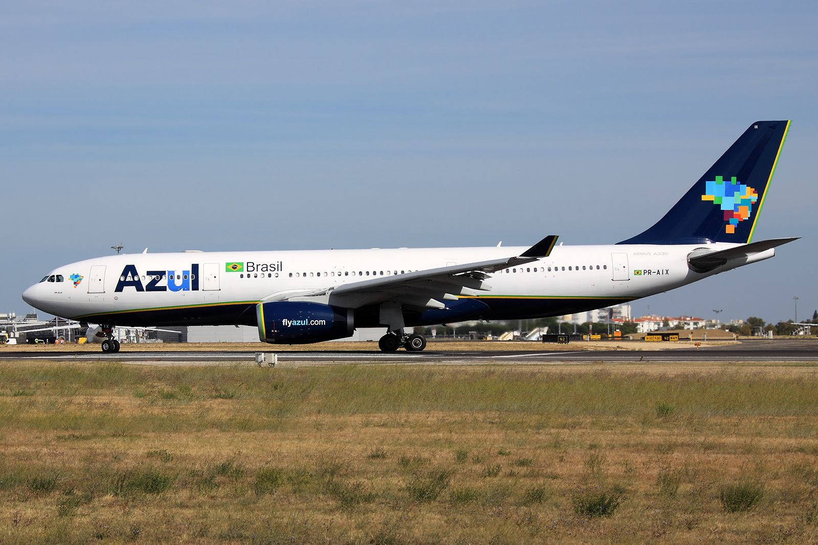 Azul Airlines Grass Ground Background