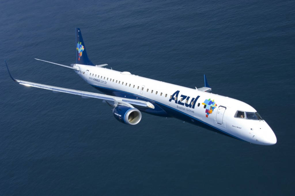 Azul Airlines Sea Big Background