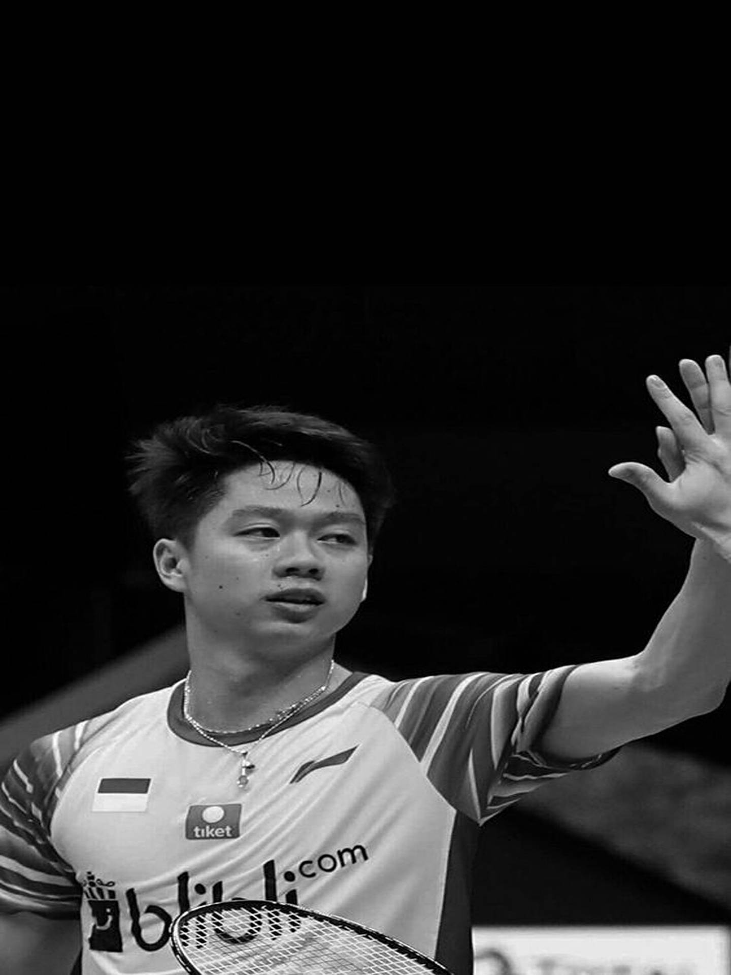 B&w Kevin Sanjaya Waving Background