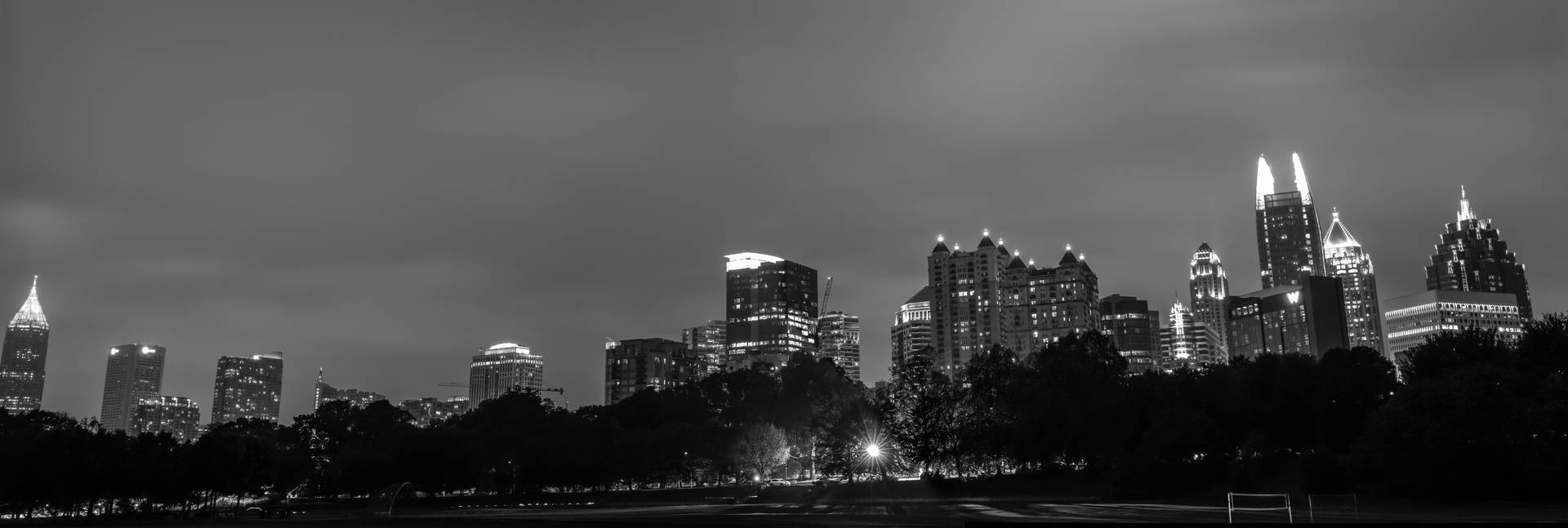 B&w Panoramic Atlanta Skyline Background