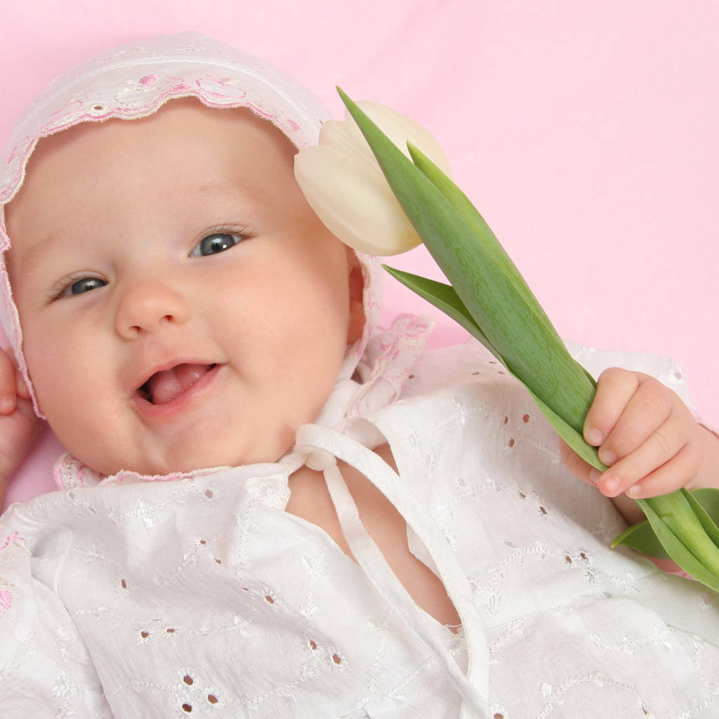 Baby Photography Newborn With White Tulip Background