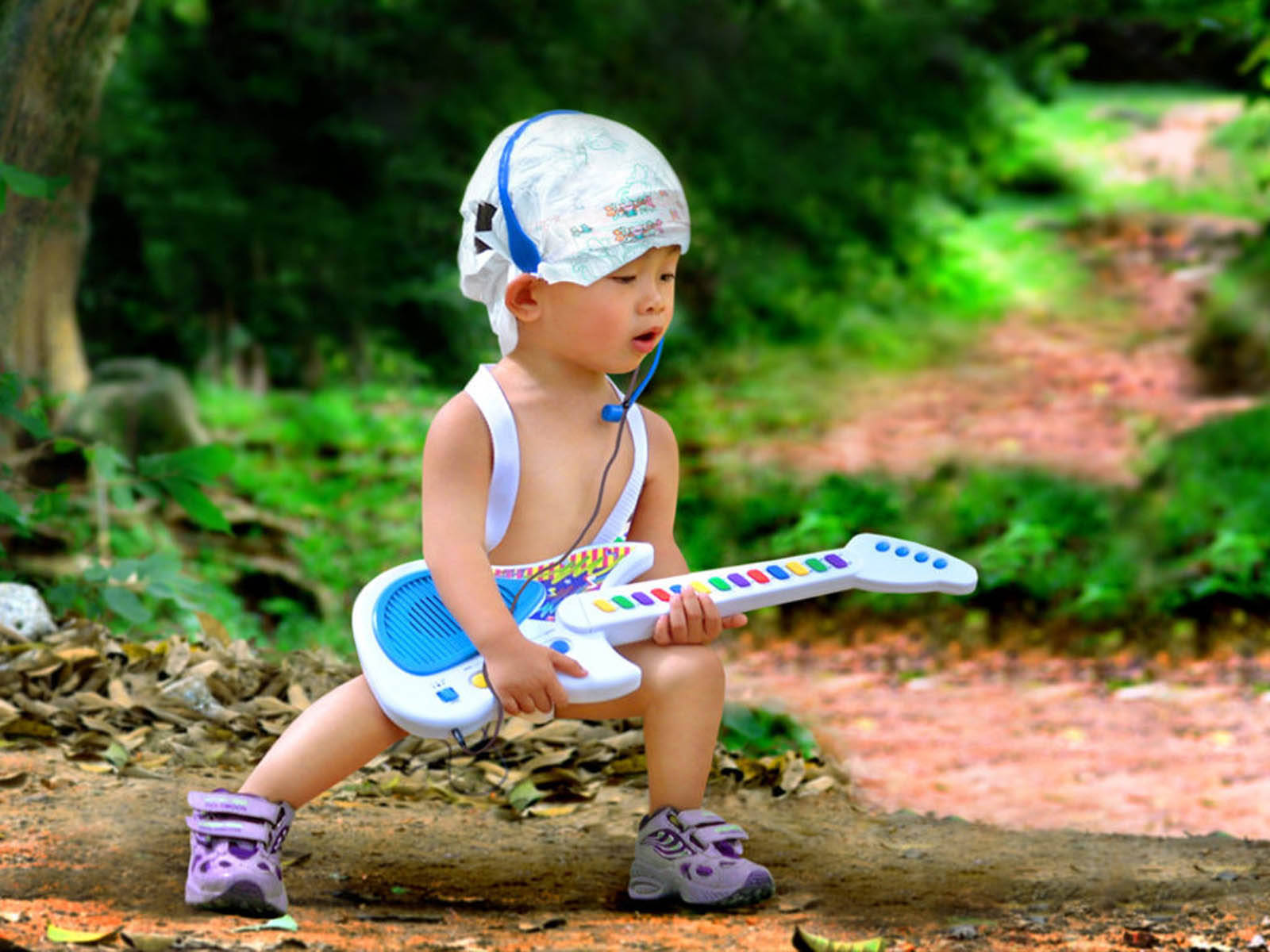 Baby Rockstar: Unleashing The Inner Musician Background