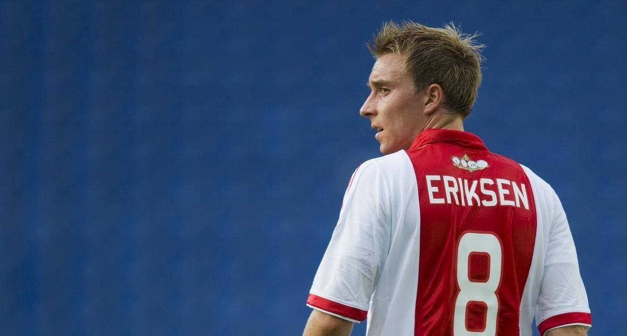 Bachristian Eriksen Back View Shot Background