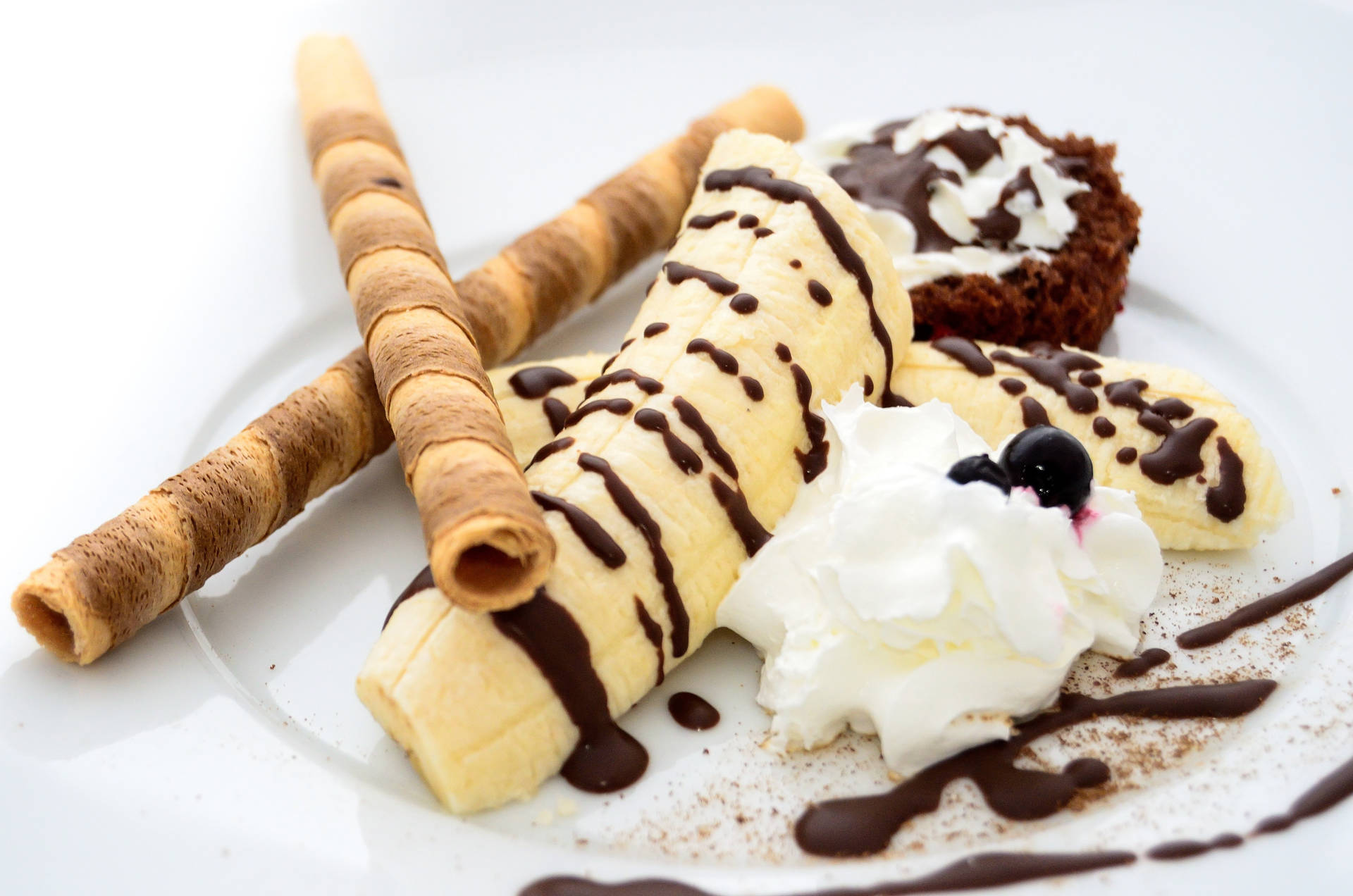 Banana Chocolate Cream Dessert Background