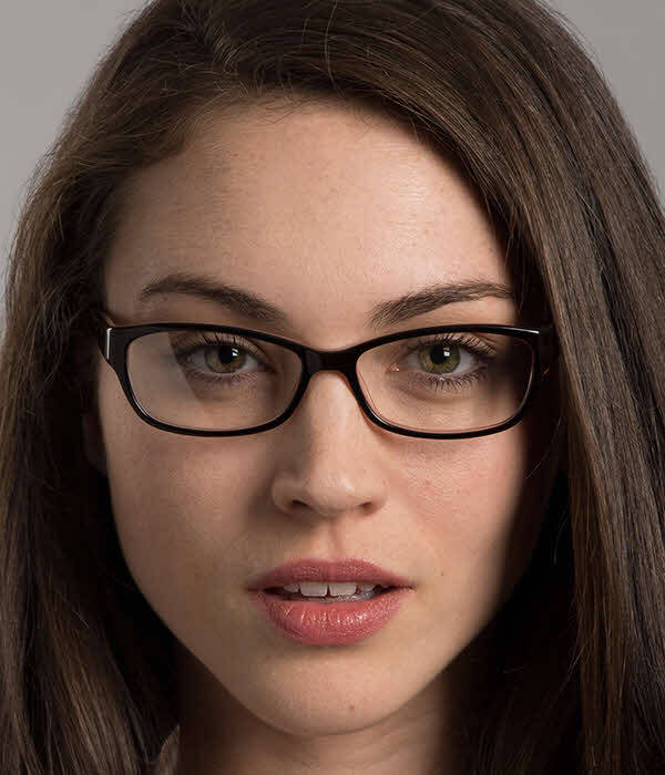 Banana Republic Buffy Eyeglasses Model