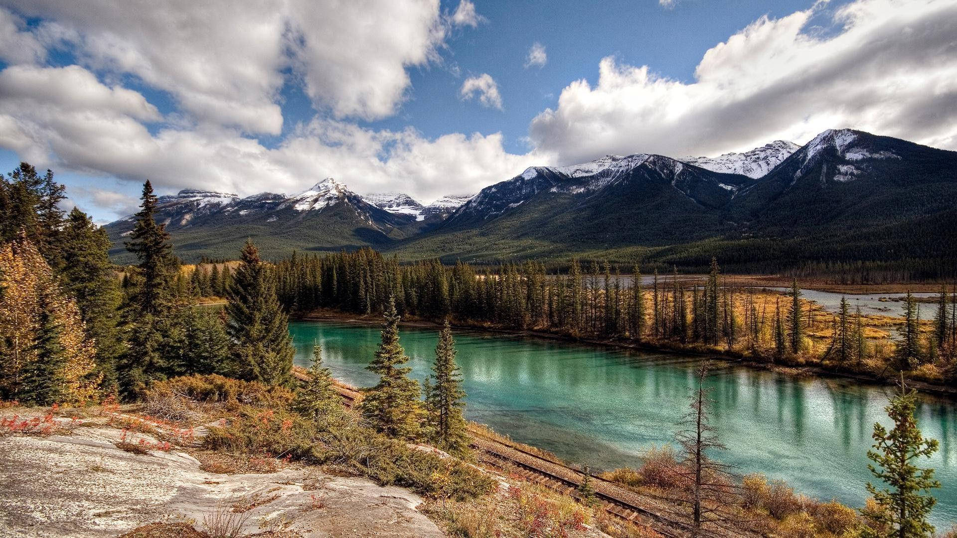 Banff National Park Aesthetic Landscape Background