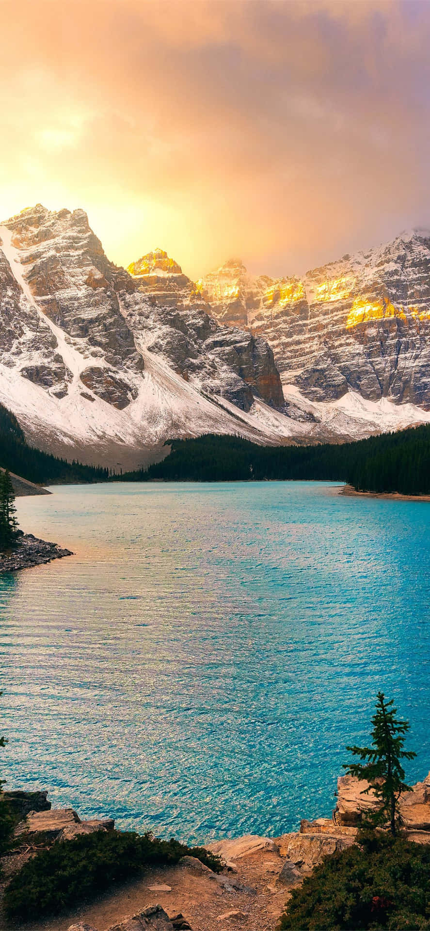 Banff National Park Sunrise Background