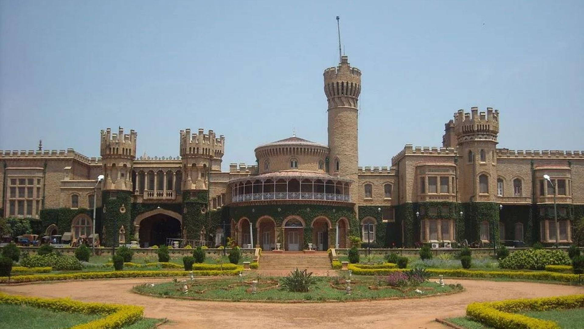 Bangalore Palace Architecture Background