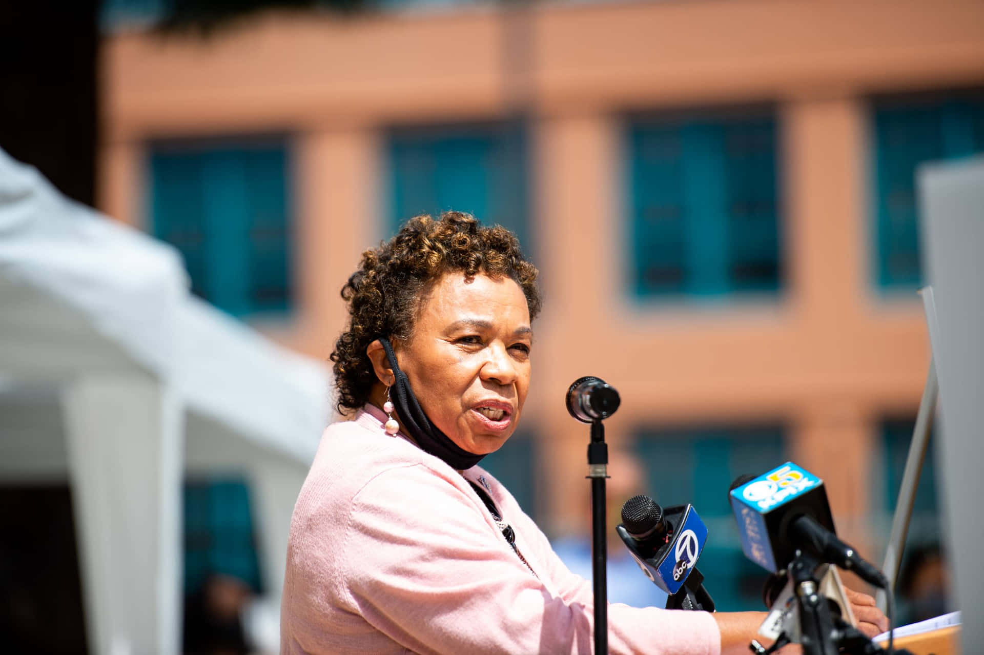Barbara Lee Speaking Background