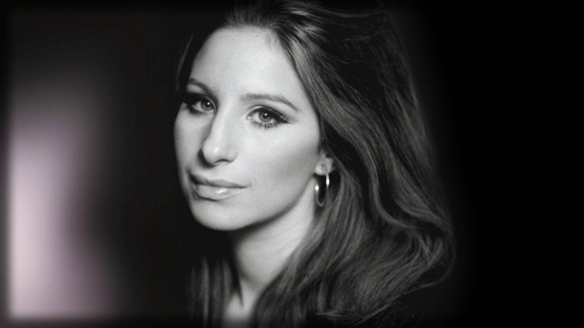 Barbra Streisand The Ultimate Collection 2010 Album Cover