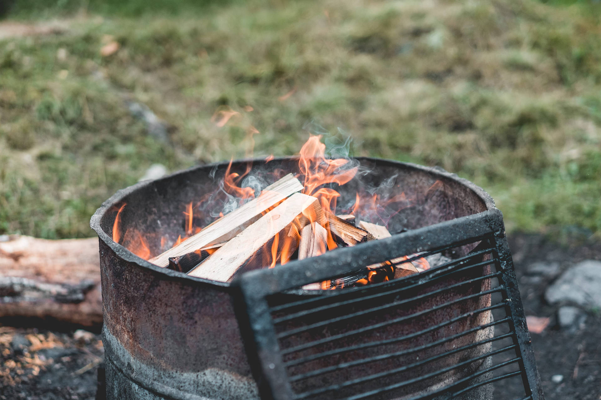 Barrel Grill 4k Fire Background