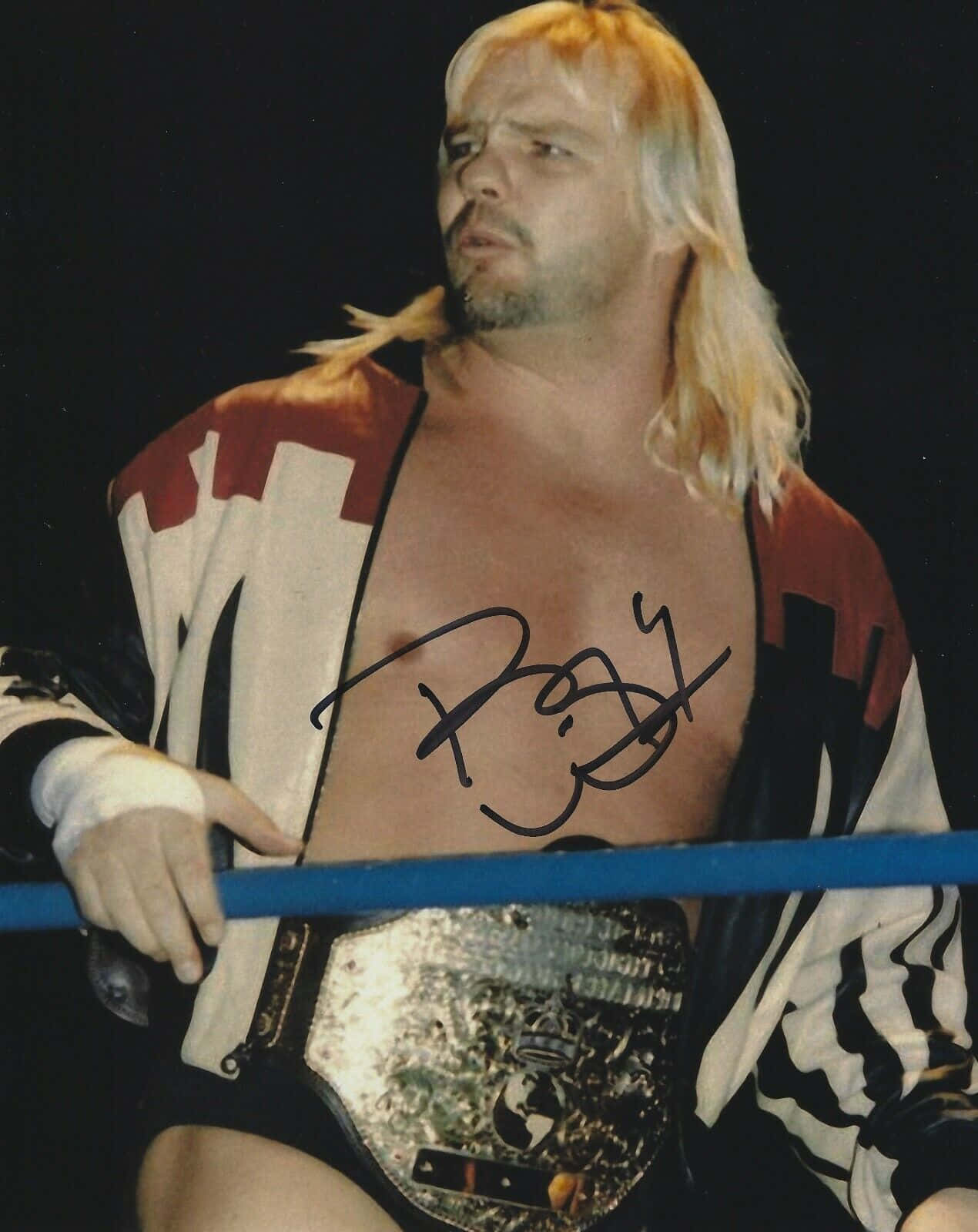 Barry Windham Wearing Belt Background