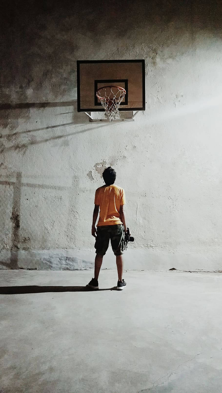 Basketball Hoop Man Aesthetic Background