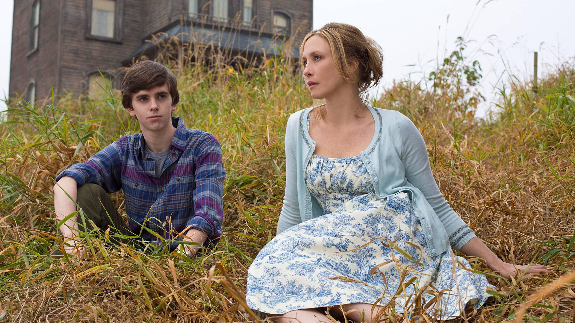 Bates Motel Overgrown Ground With Norma And Norman Bates