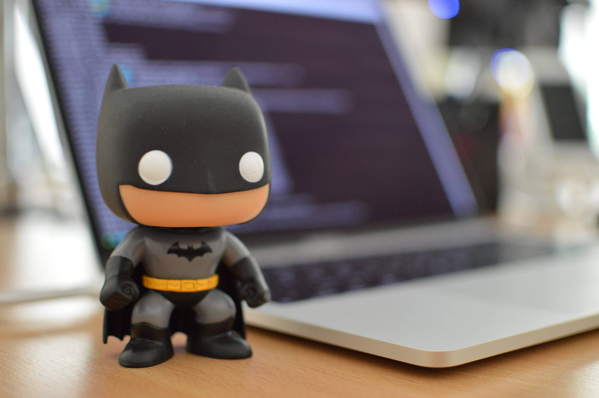 Batman Miniature Coolest Desktop