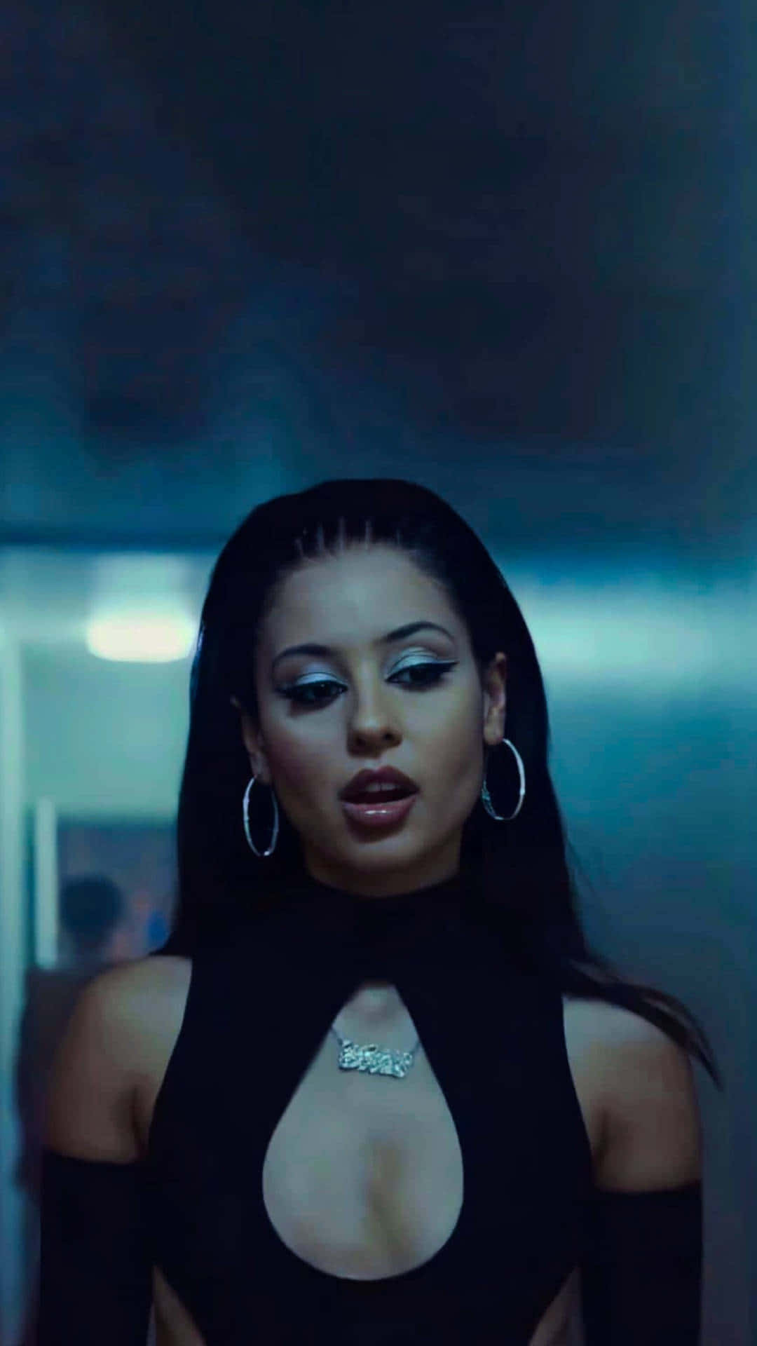 “be Brave. Dare To Take Risks In Euphoria Season 2.” Background