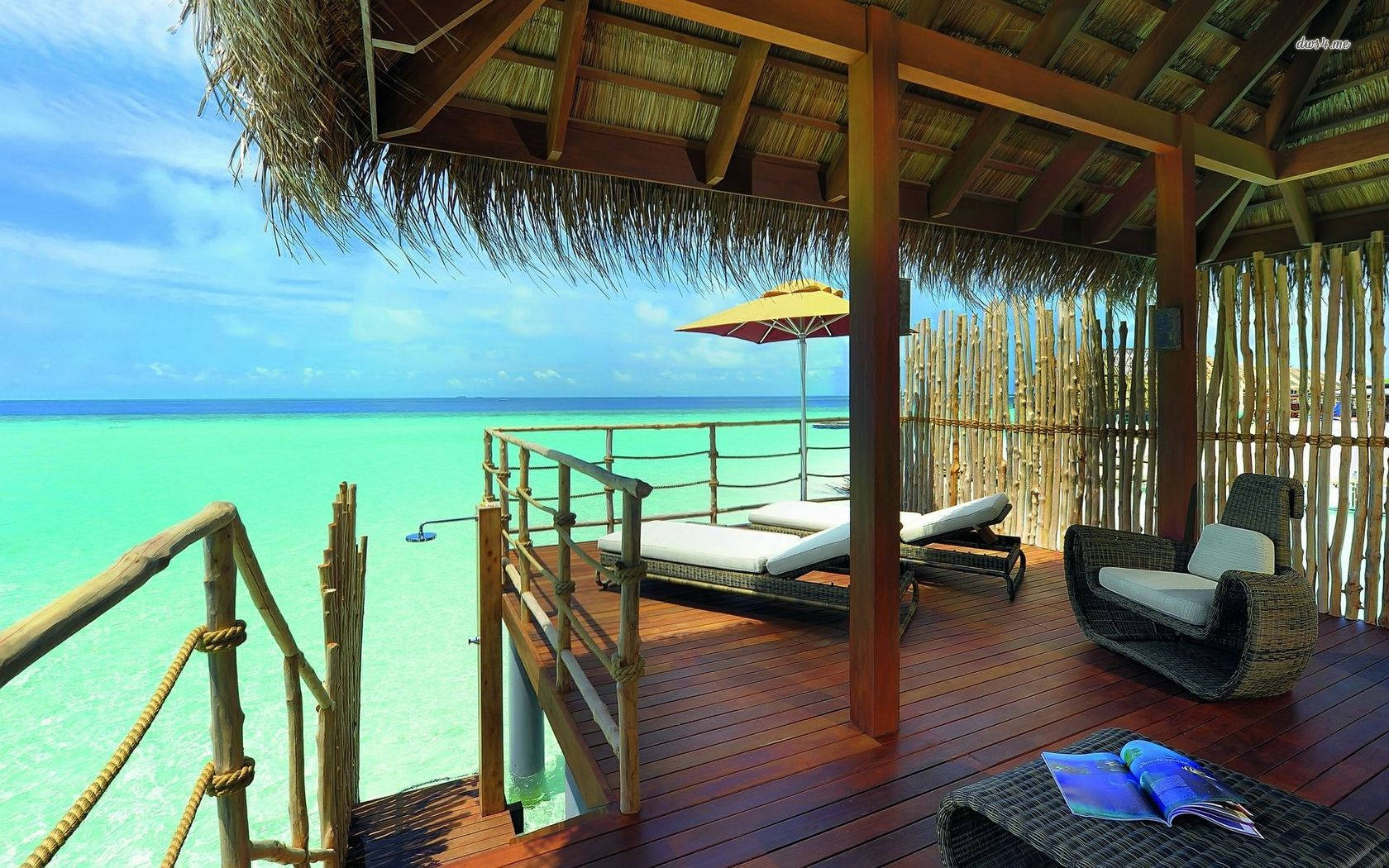 Beach House Constance Moofushi Background