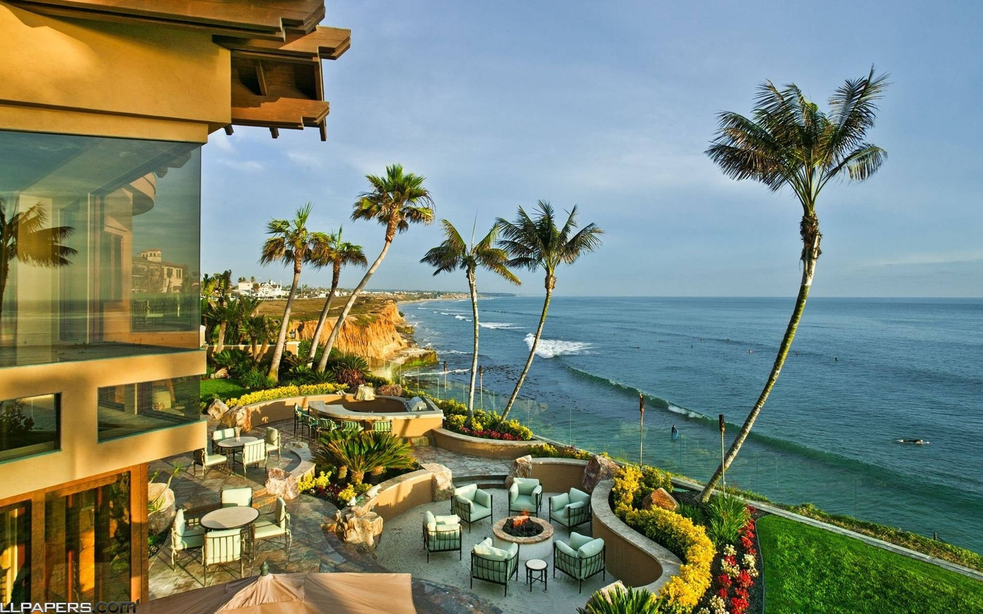 Beach House Terrace Overlooking Background