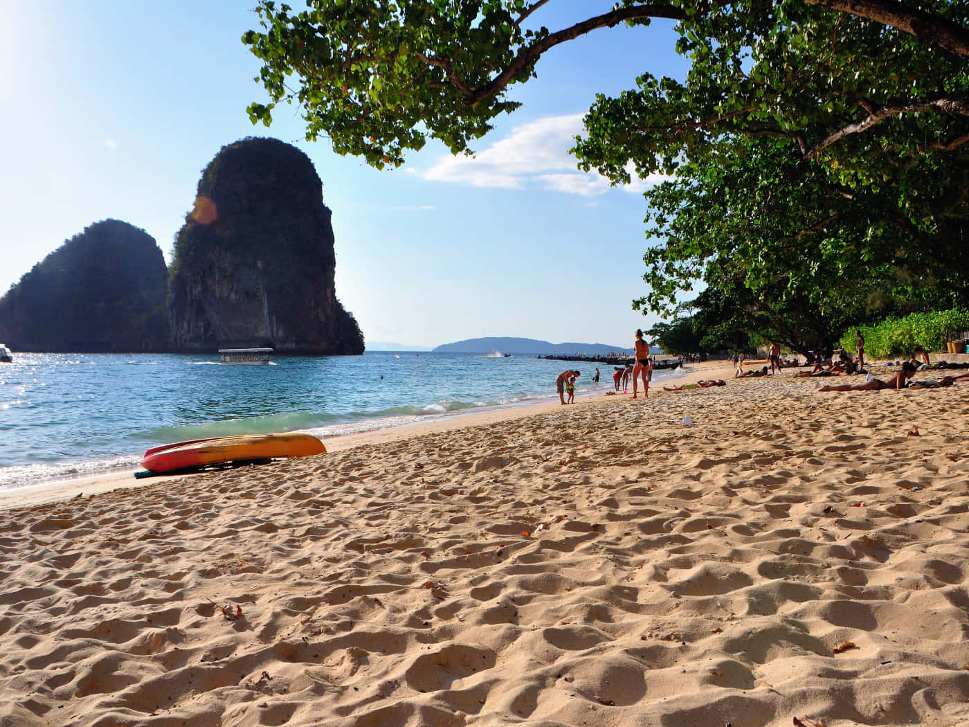 Beach In Chiang Rai Background