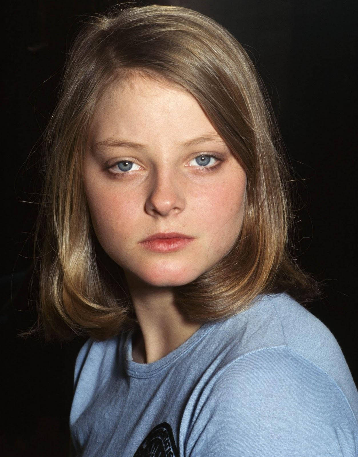 Beautiful And Young Jodie Foster Background