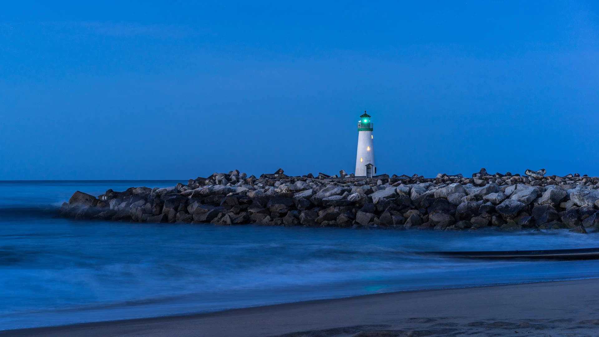 Beautiful Blue 4k Lighthouse Background