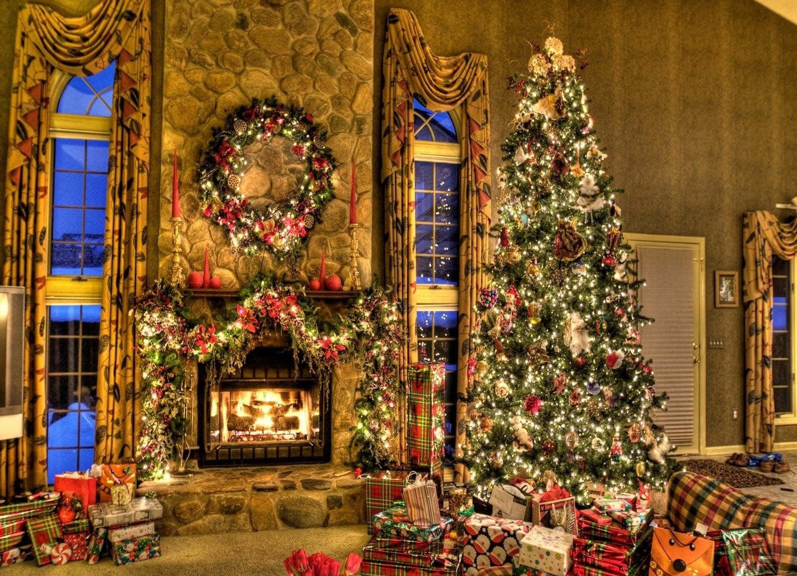 Beautiful Christmas Desktop Gifts Background