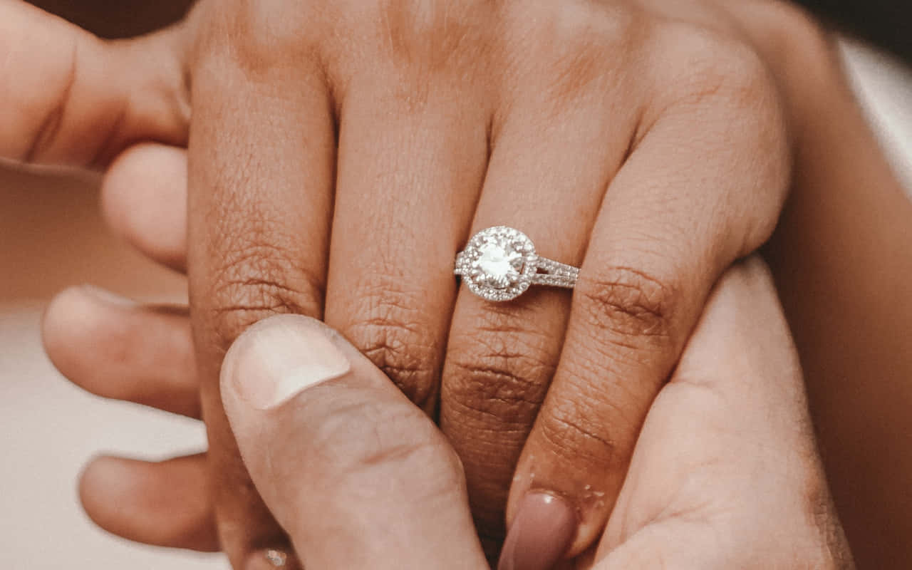 Beautiful Design Engagement Ring Couple Background