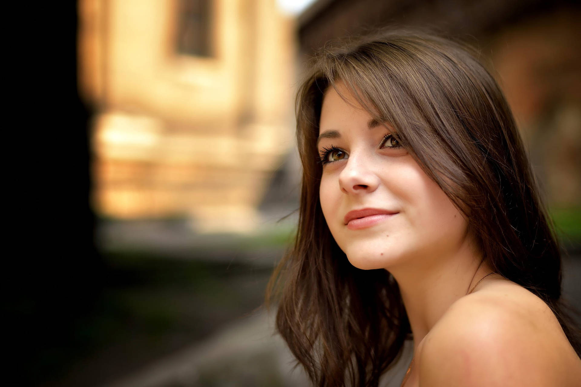 Beautiful Face Smiling Woman