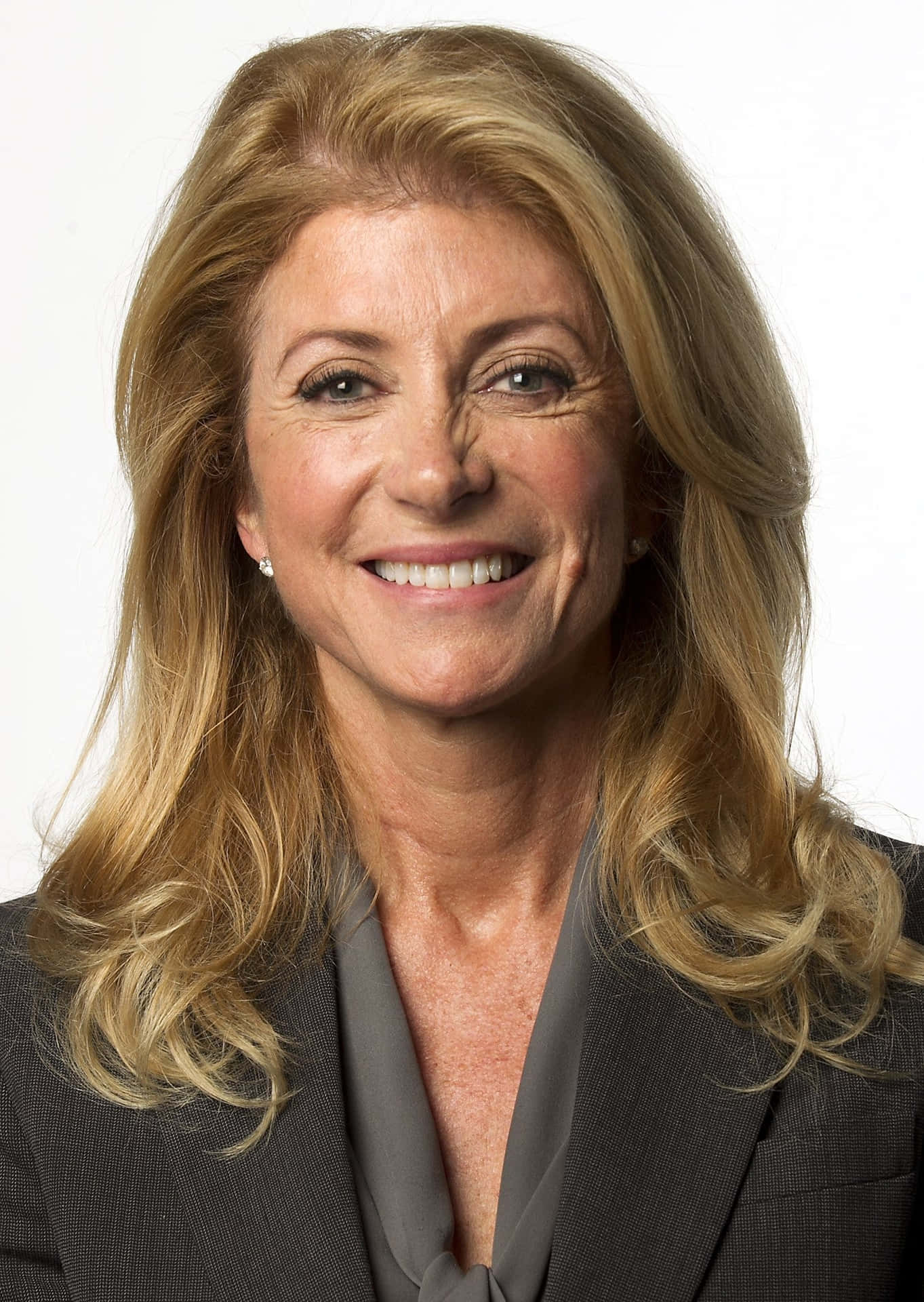 Beautiful Hair Of Wendy Davis Background