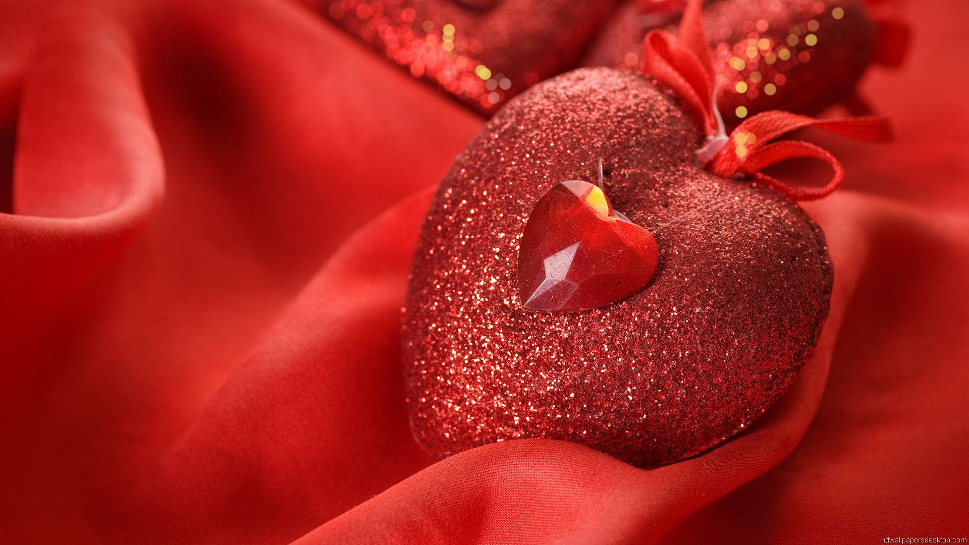 Beautiful Hd Glittered Heart Ornament Background