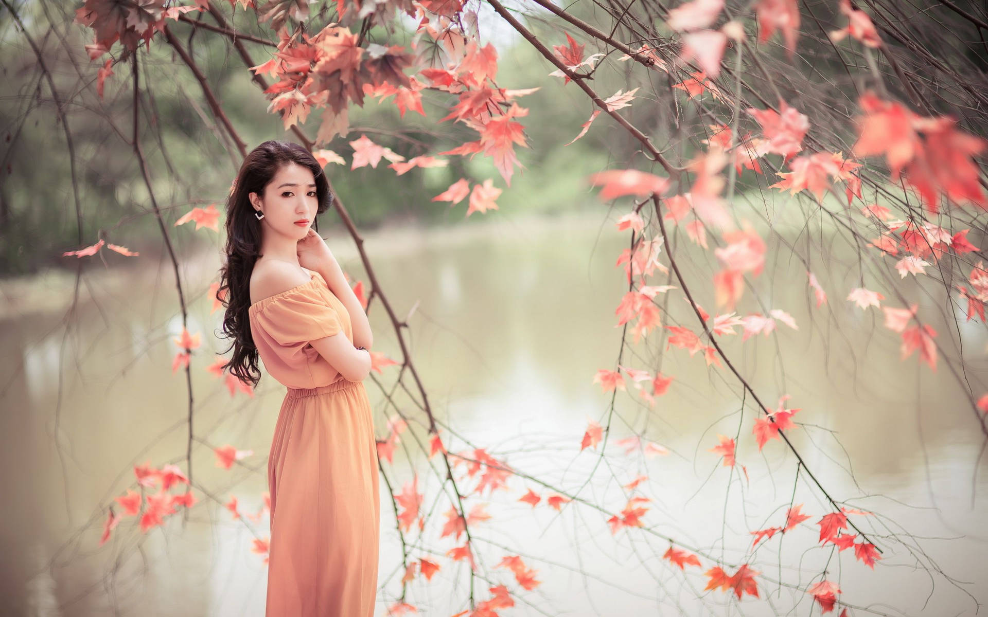 Beautiful Lady Beside The Lake Background