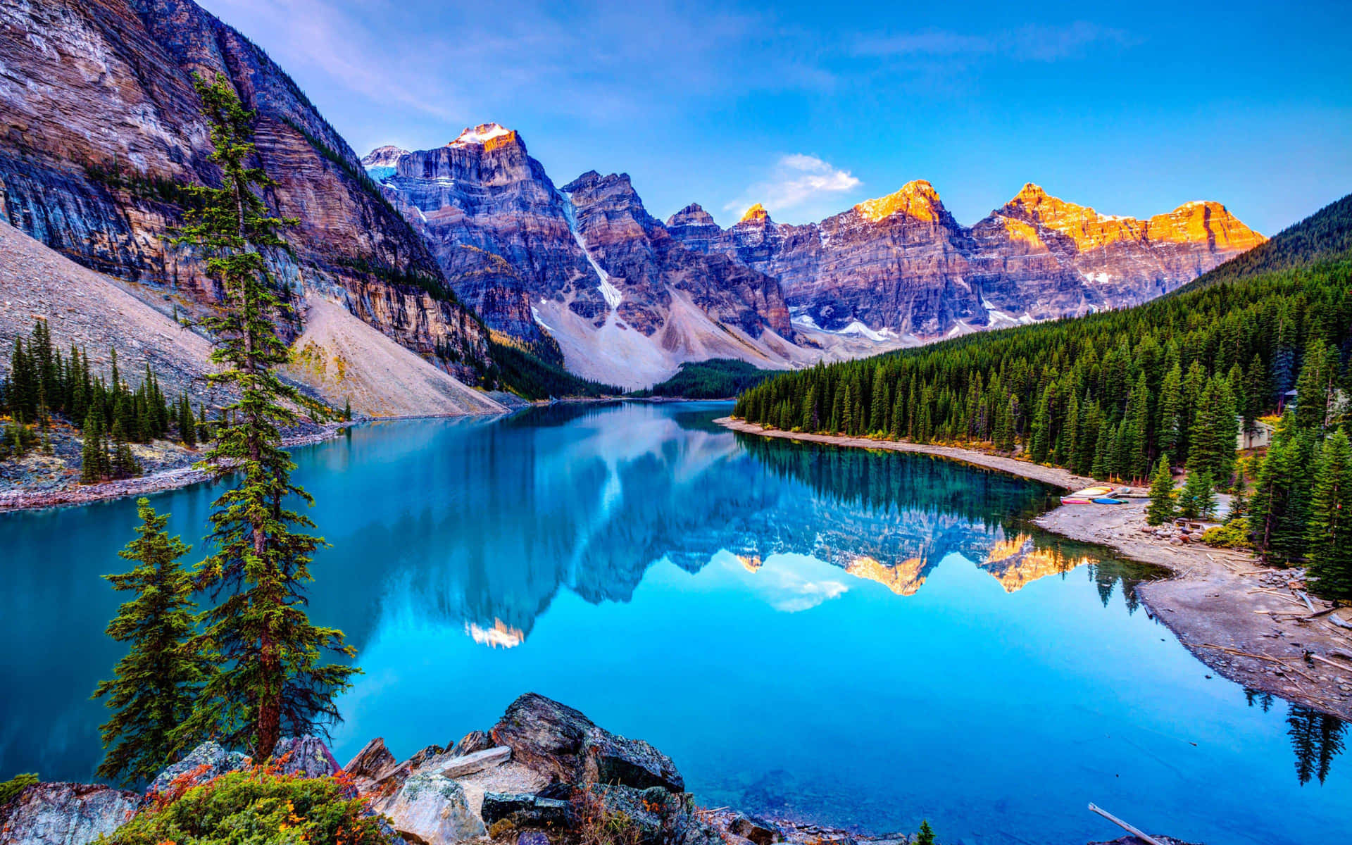 Beautiful Lake Moraine In Alberta Canada Background